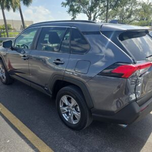 TOYOTA RAV 4